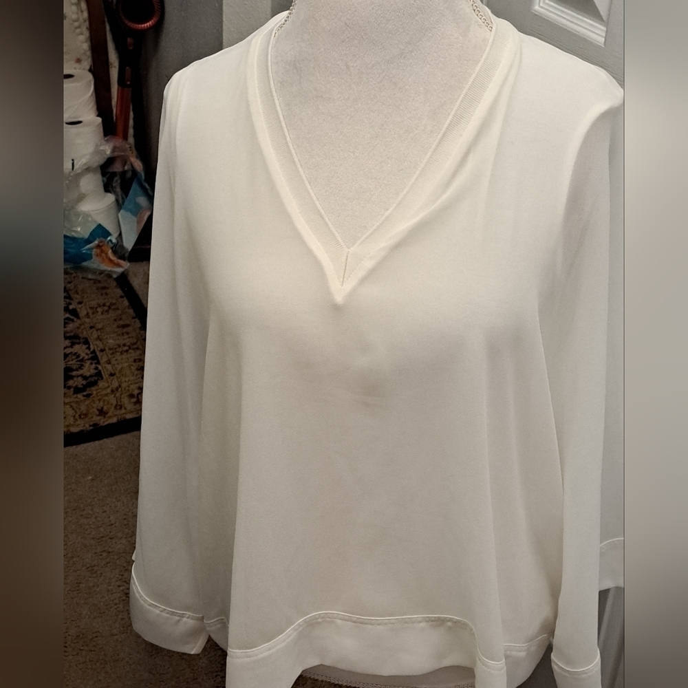 Zara Woman White Sheer V-Neck Top W ith Attatched Tank Top Size S